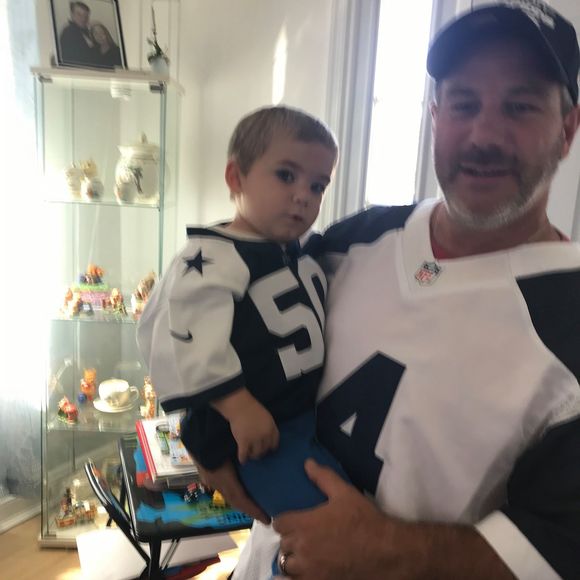 Meet your Posher, Sebastian - Picture 1 of 1